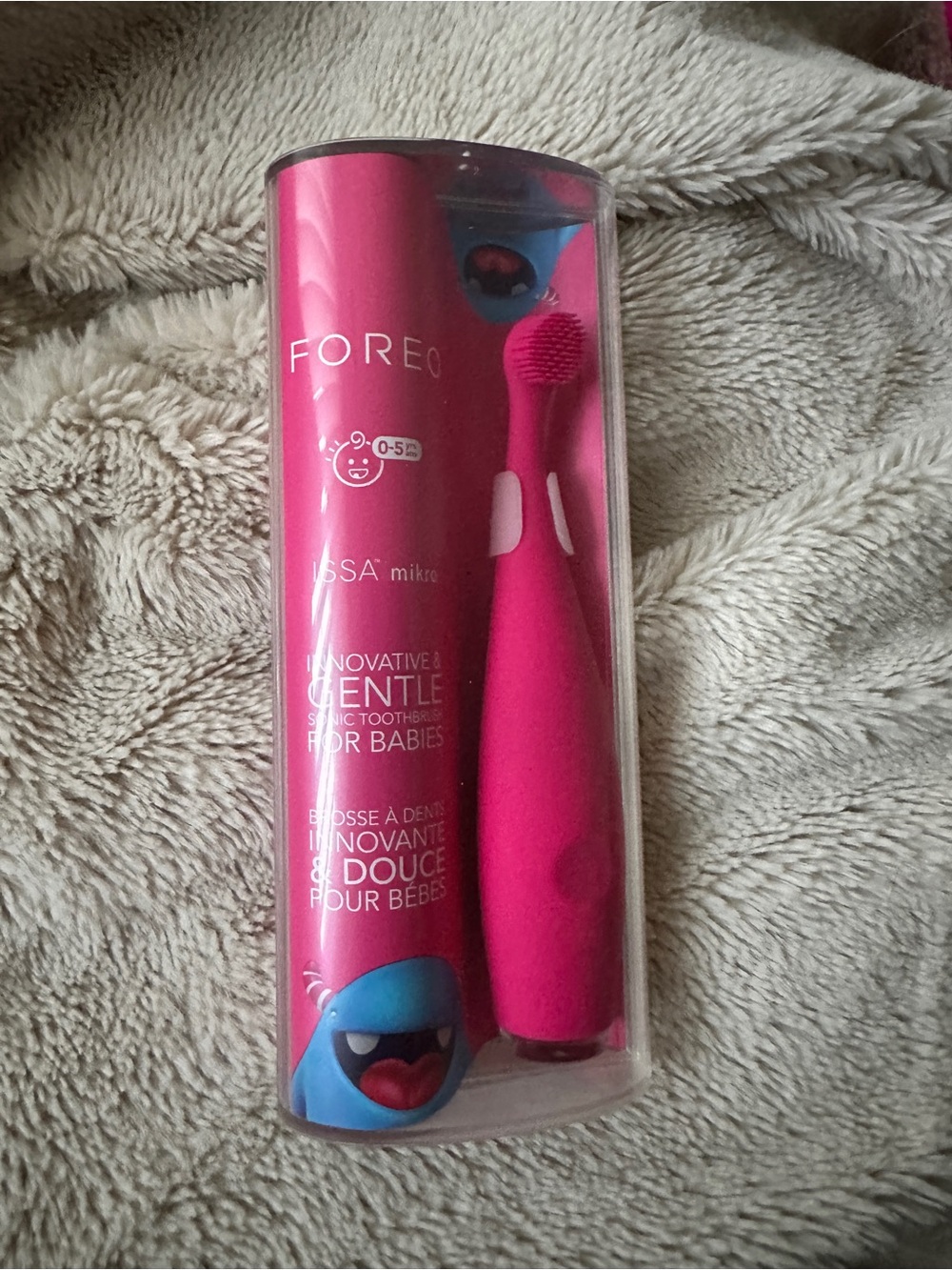 FOREO Hot Pink Baby Silicone Toothbrush - ISSA mikro